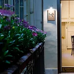 ゲストハウス Melrose 4*